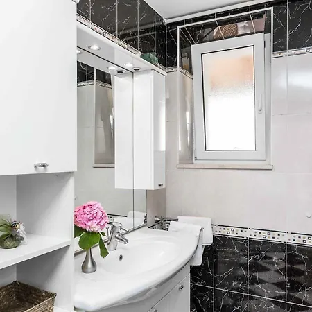 Villa Nikos Country House
